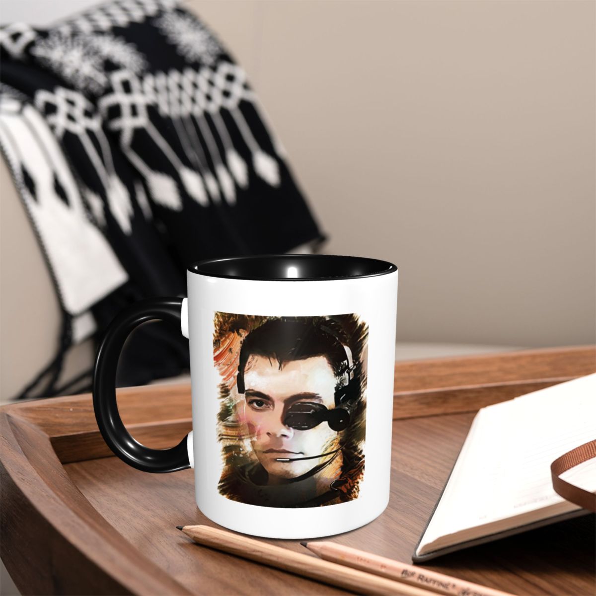 Universele soldaat Jean Claude - Coffee Tea Van recensie en prijs