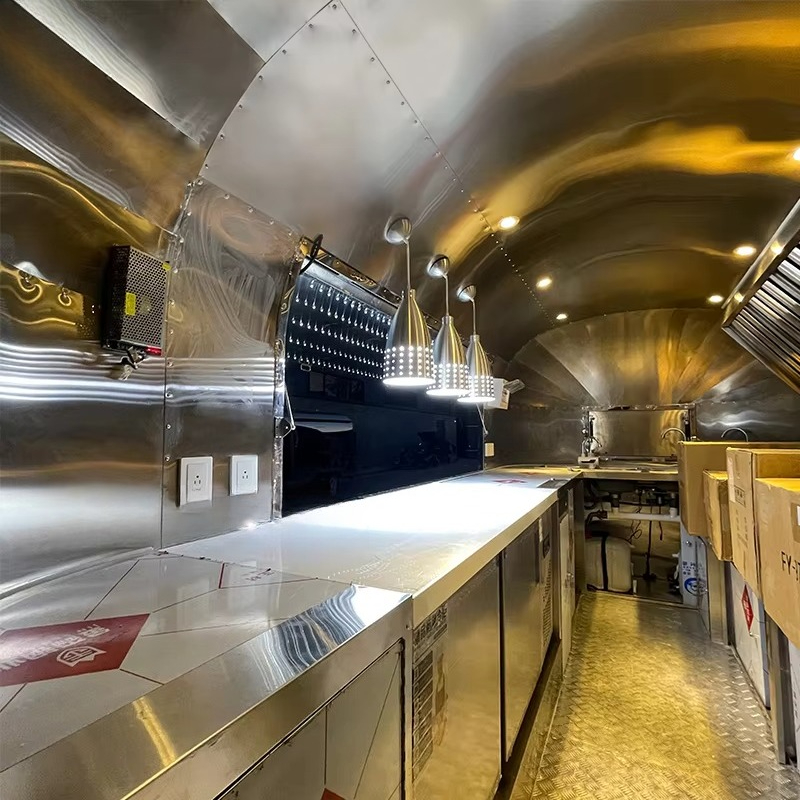 Foodtruck, mobiel restaurant,  - Coffee And Tea Bar recensie en prijs